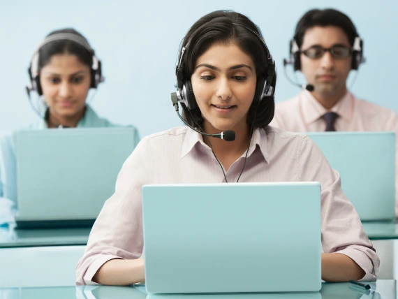 Toll-Free vs Regular Business Number: Which Is Right? by Vi Business
